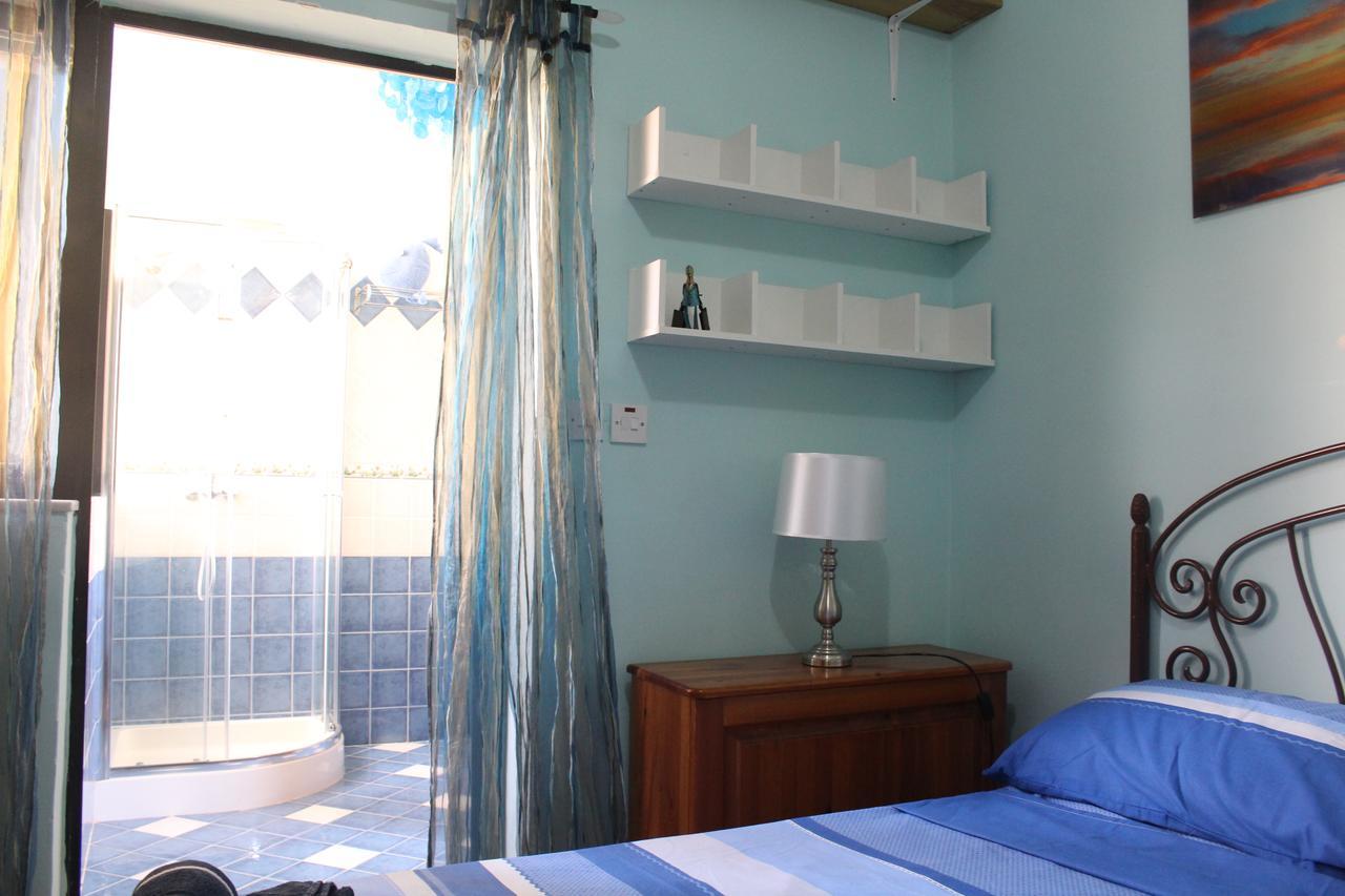Apartamento South Pacific Flat 2 Marsaskala Exterior foto